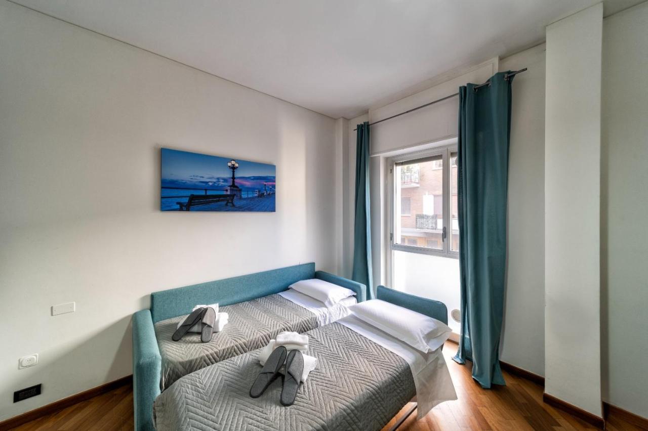 Dante 138 Class Rooms & Apartments Bari Bagian luar foto